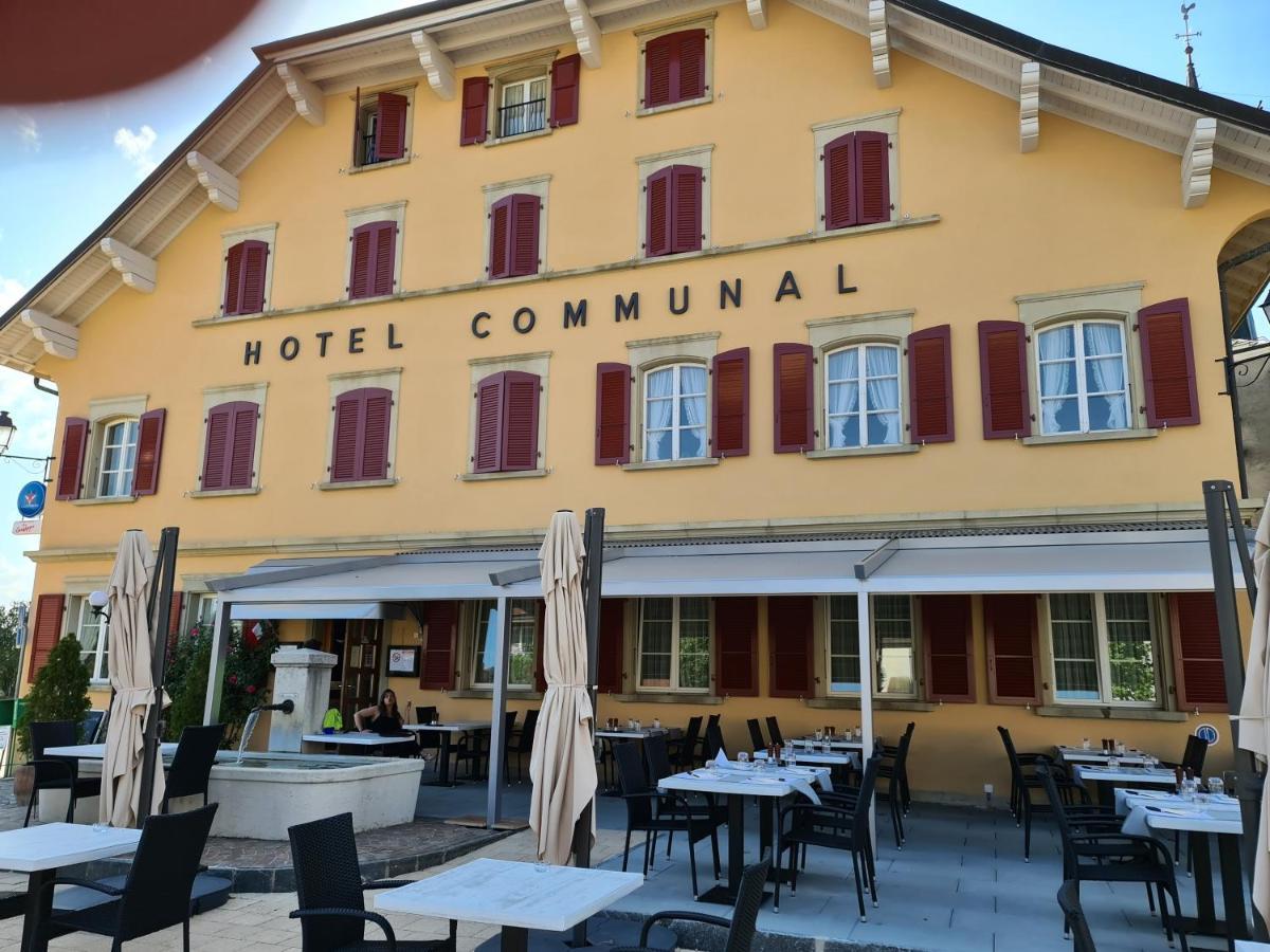 Auberge De Ballens Exteriör bild